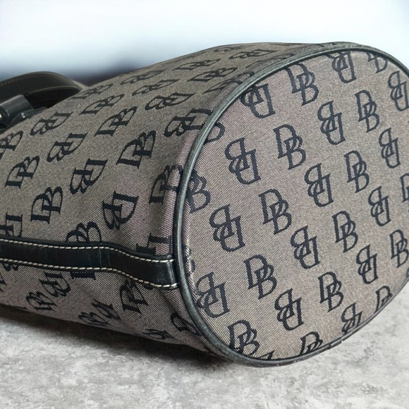 Authentic Dooney & Bourke Monogram Black Grey Bucket Bag - Picture 6 of 14